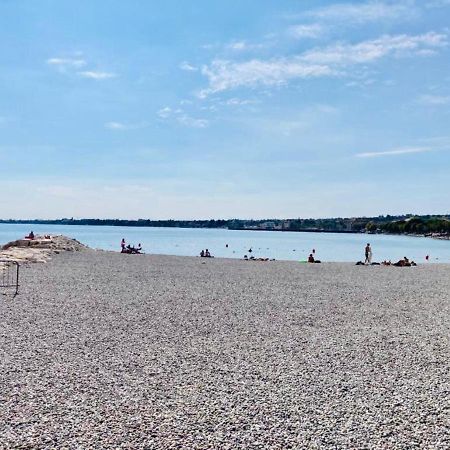 Appartamento Anna Sul Lago Di Garda - Citycenter เดเซนซาโนเดลการ์ดา ภายนอก รูปภาพ