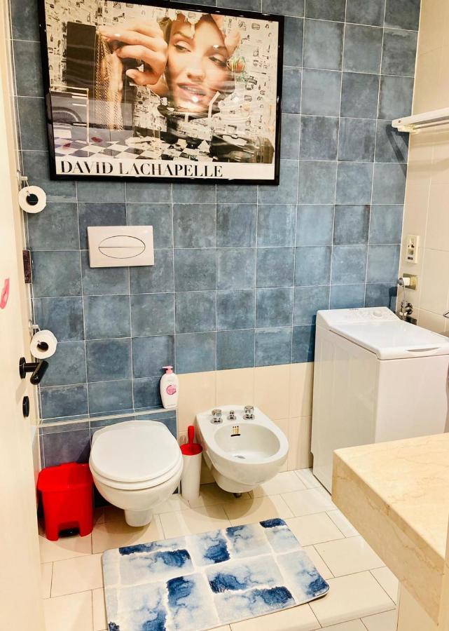 Appartamento Anna Sul Lago Di Garda - Citycenter เดเซนซาโนเดลการ์ดา ภายนอก รูปภาพ